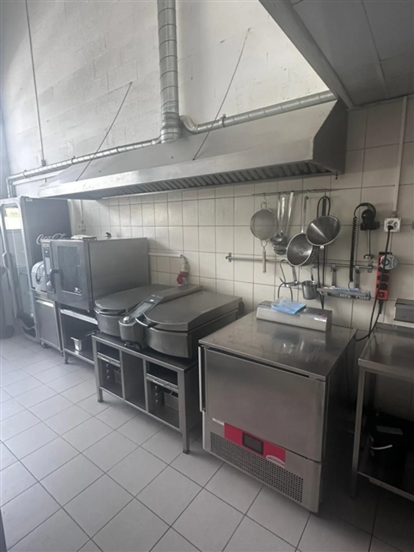 Labor Caterer Le Mont-sur-Lausanne, Switzerland - Photo 5 of 6