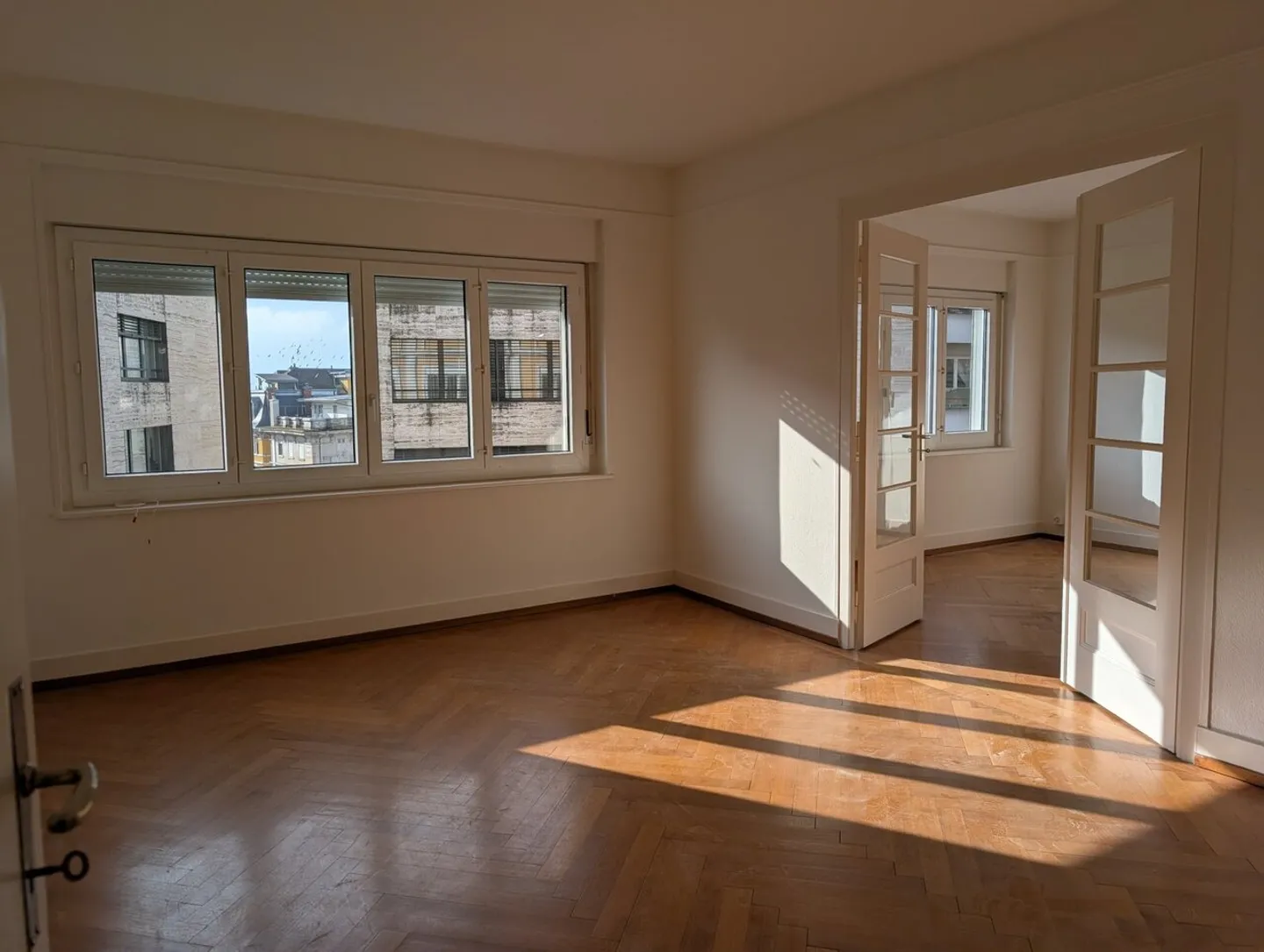 Appartamento con 4.0 stanze al 3° piano - Foto 2 di 8