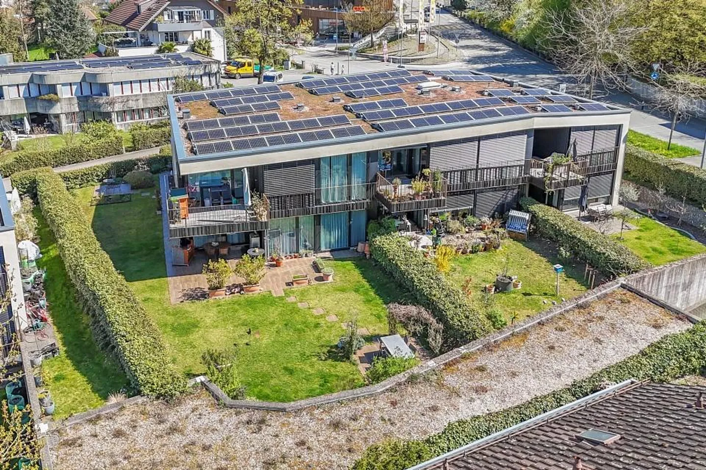 Appartamento giardino attraente di 4½ locali presso l'Aare - Foto 2 di 13