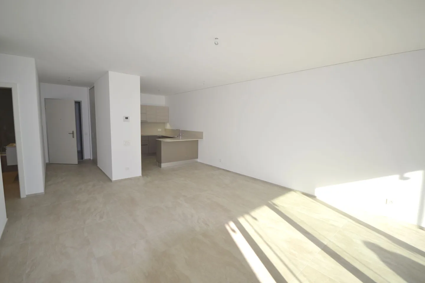 Lugano - Residenza Agorà - 2.5-Zimmer-Wohnung 4. Stock - Foto 5 von 13