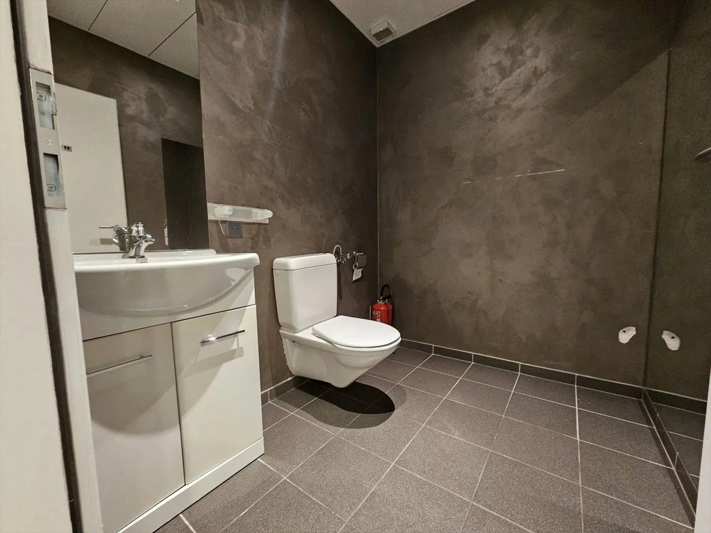 Commercio 52 m2 a Sion - Foto 4 di 4