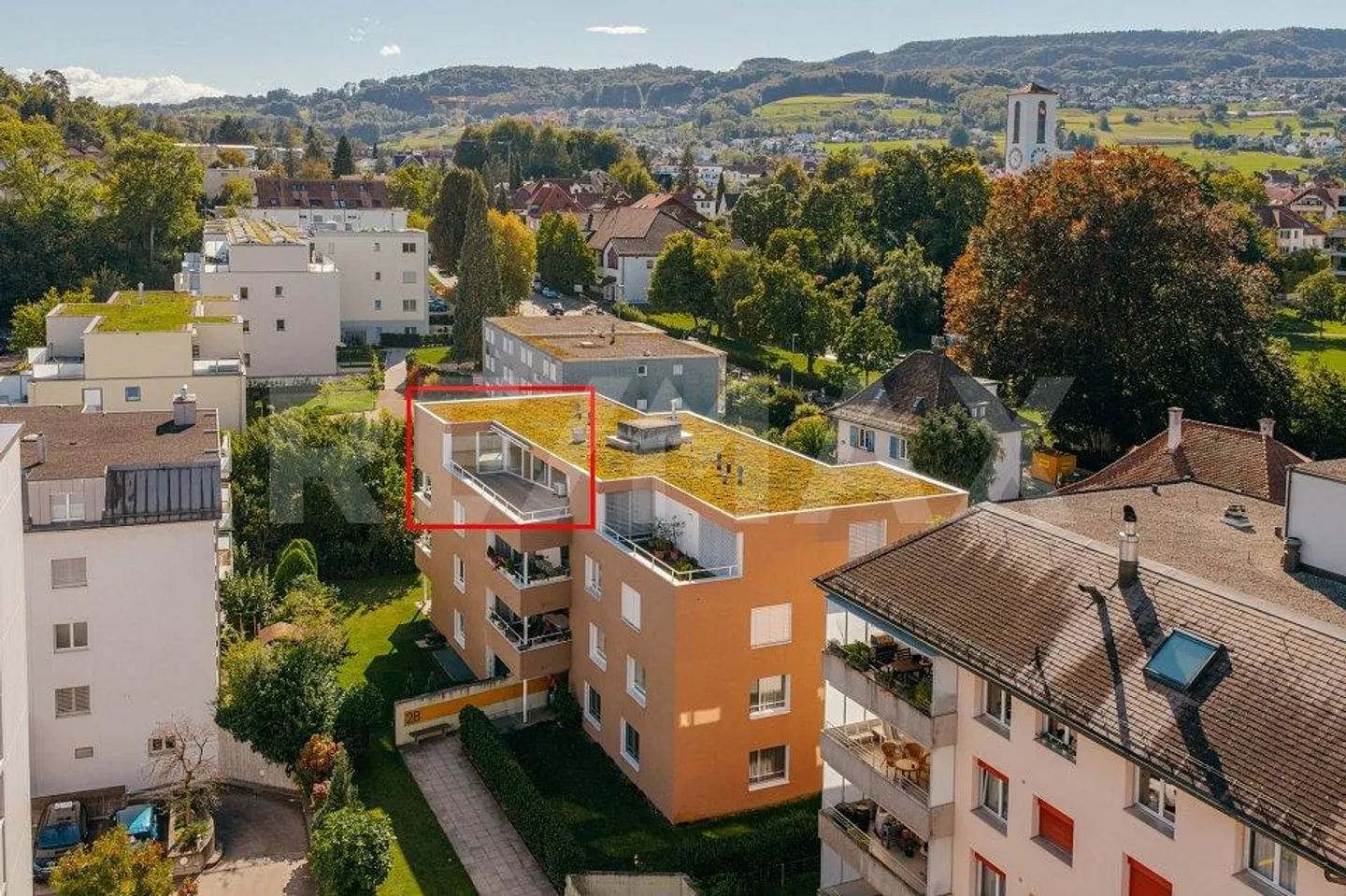 Attique 3.5 pièces - Foto 1 von 13