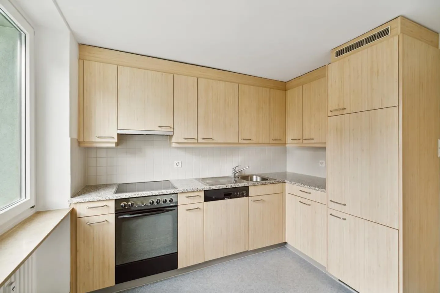 Appartamento 3 camere con grande giardino d'inverno! - Foto 6 di 7