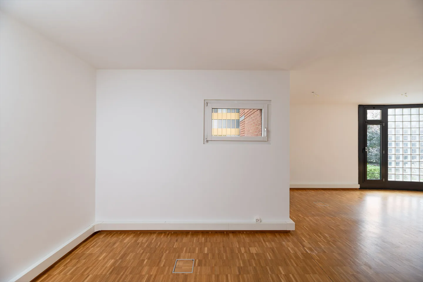 Déménagez ici immédiatement et commencez à payer à partir de janvier 2026 - Photo 2 sur 5