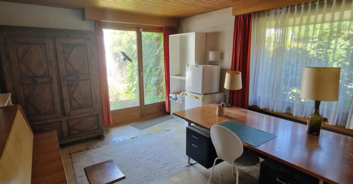 Casa unica con piscina interna - Foto 6 di 10