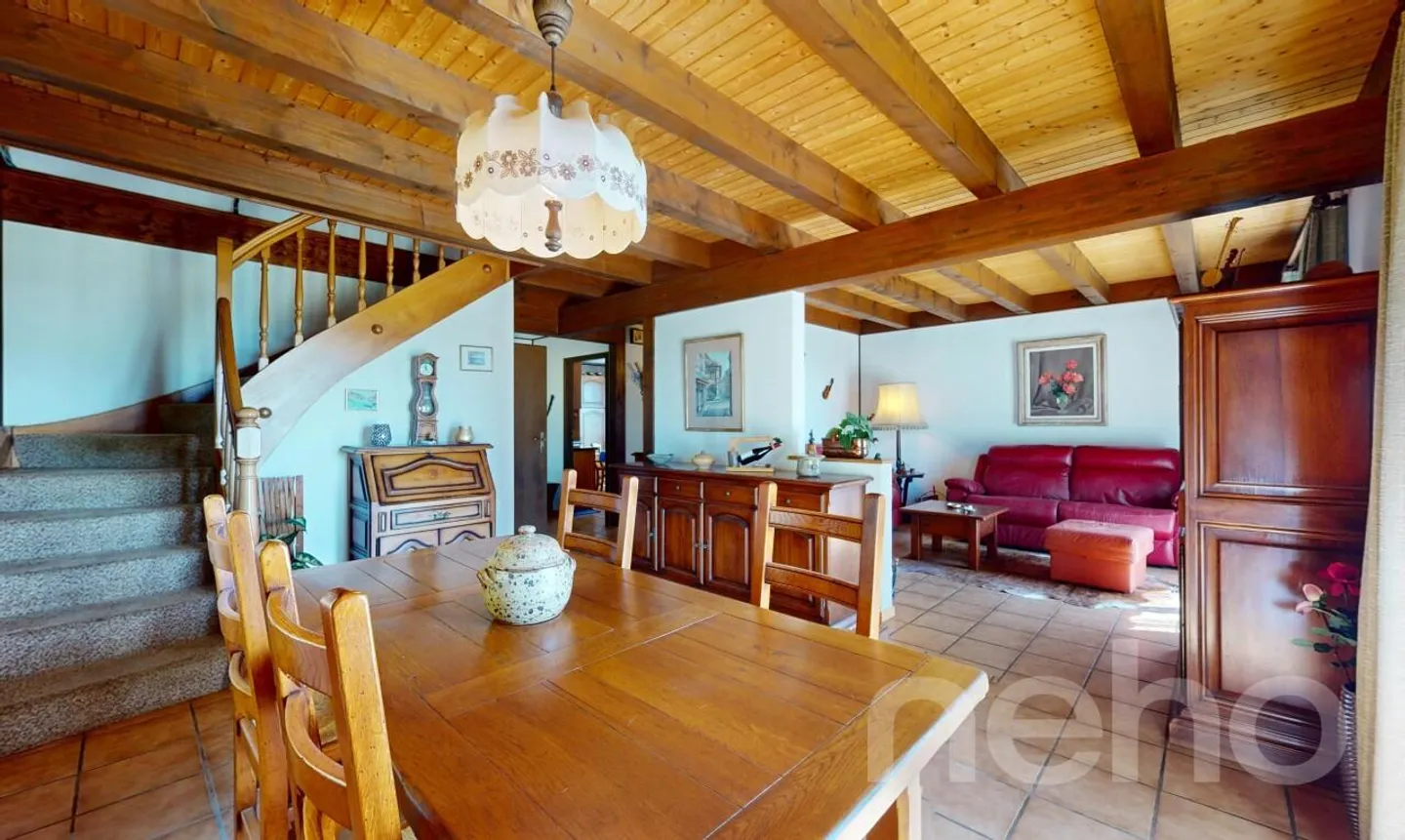 Casa affascinante, vista sulla campagna e grande potenziale - Foto 7 di 11