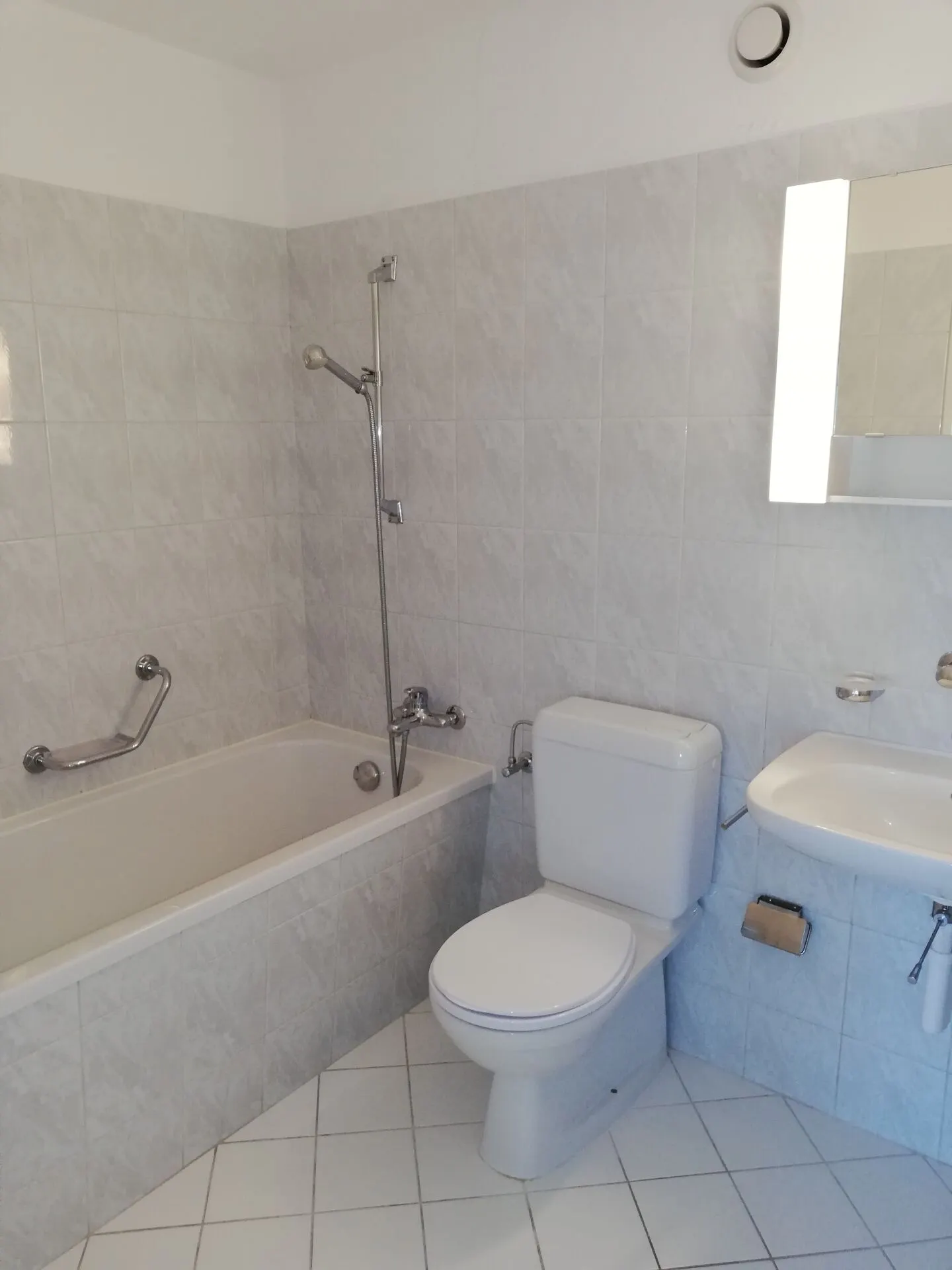 Appartement 3.5 pièces en emplacement central - Photo 5 sur 8
