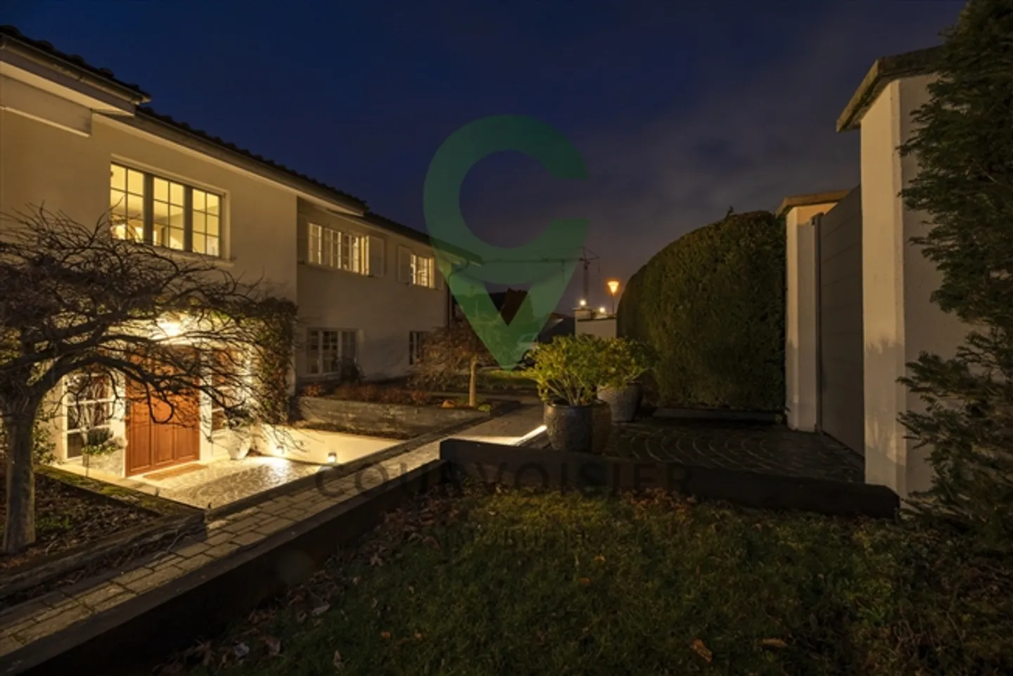 Résidence Élégante au Cœur d'un Quartier Résidentiel - Photo 4 sur 11