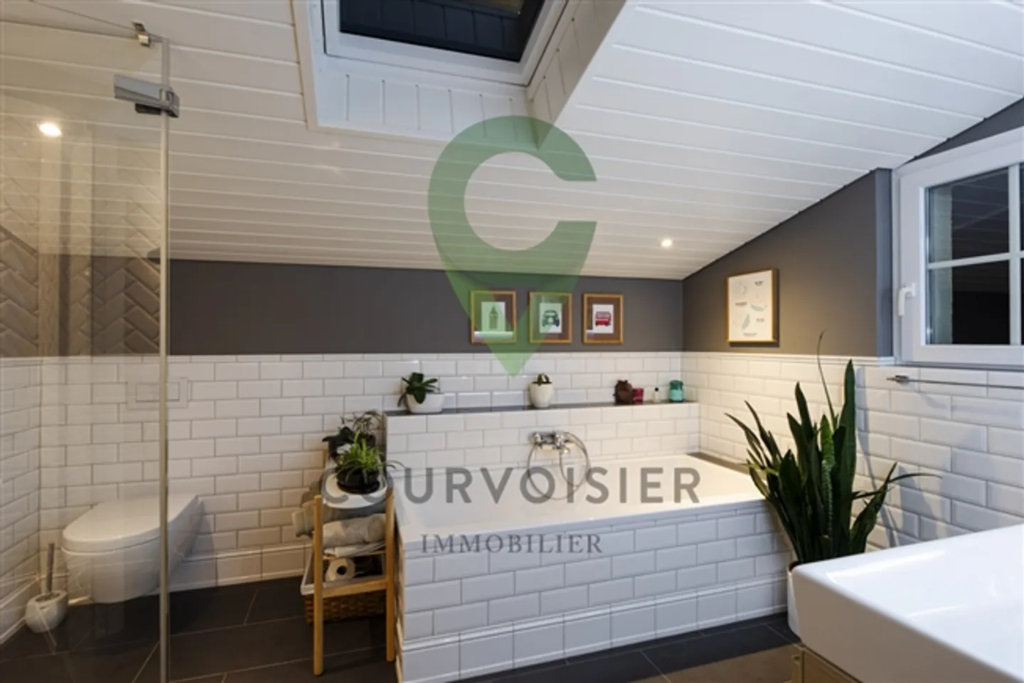 Résidence Élégante au Cœur d'un Quartier Résidentiel - Photo 8 sur 11