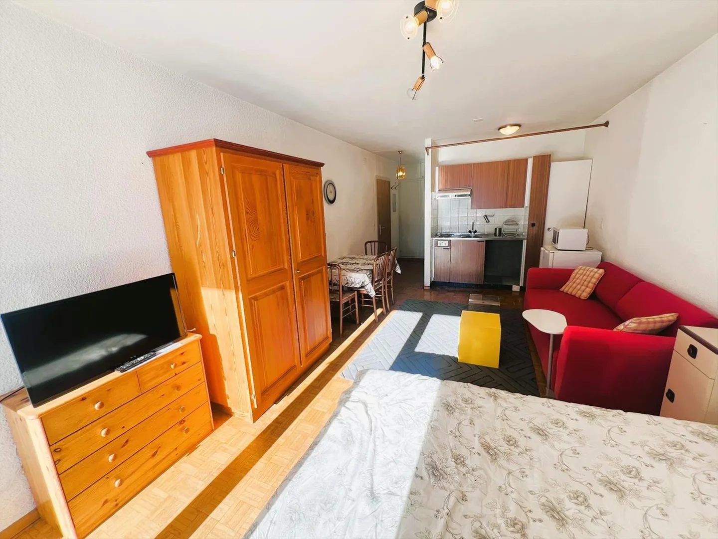 Studio 1.5 pièces - Photo 3 sur 12