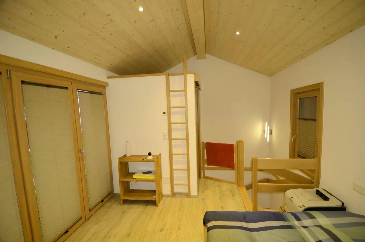 Gioiello nuovissimo nel soleggiato Wildi a Saas-Fee. Residenza principale = residenza e sede fiscale a Saas-Fee. - Foto 3 di 13