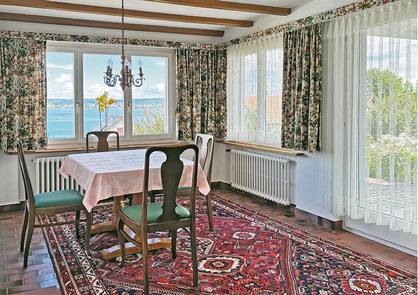 Affascinante casa unifamiliare con 7 camere e vista lago a Berlingen - Foto 4 di 6