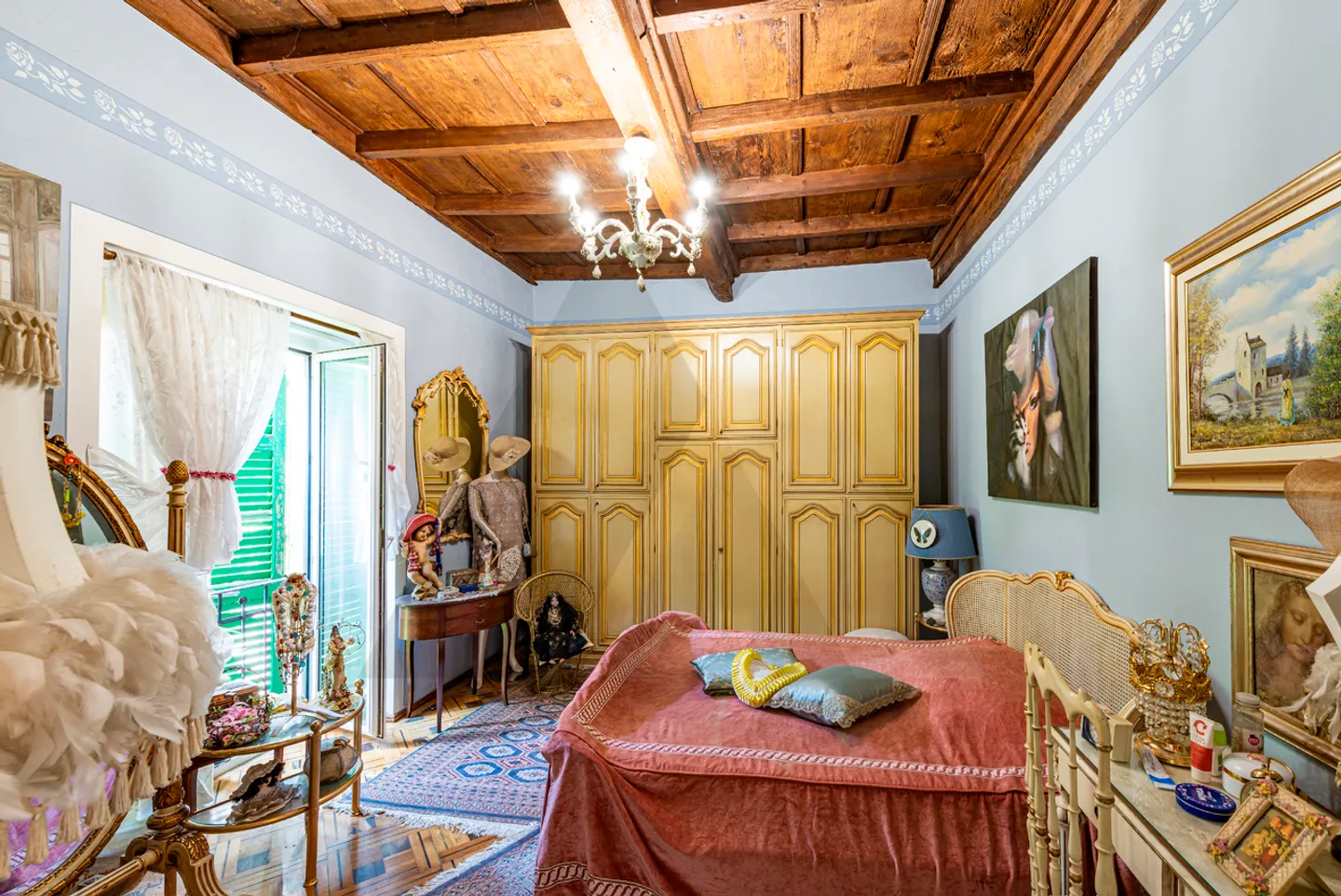 HISTORIC RESIDENCE WITH UNIQUE POTENTIAL ON LAKE MAGGIORE - Photo 12 of 15