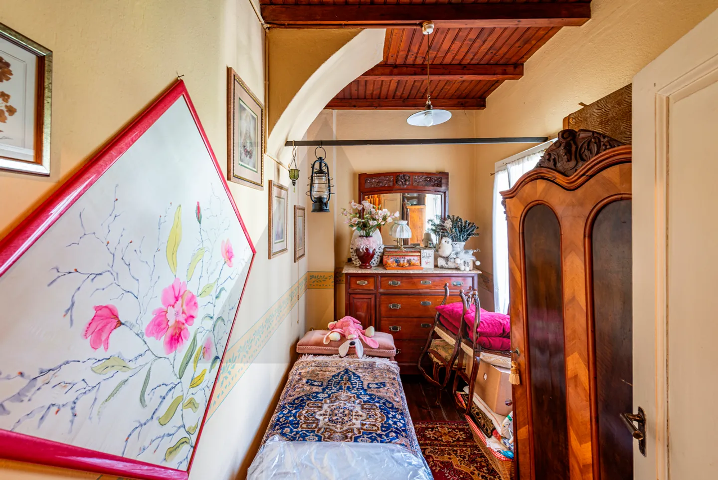 HISTORIC RESIDENCE WITH UNIQUE POTENTIAL ON LAKE MAGGIORE - Photo 13 of 15