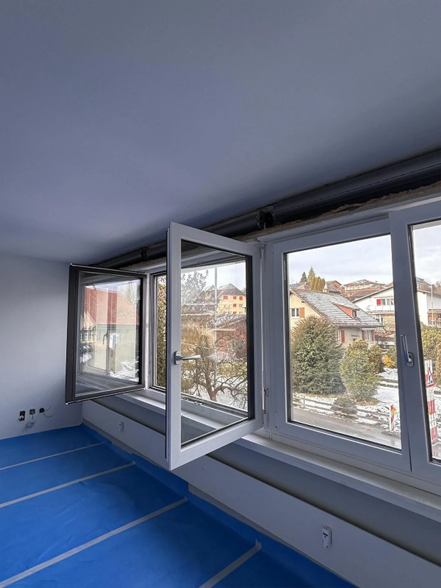 Renovation nearing completion, move in & feel at home - Photo 6 of 14