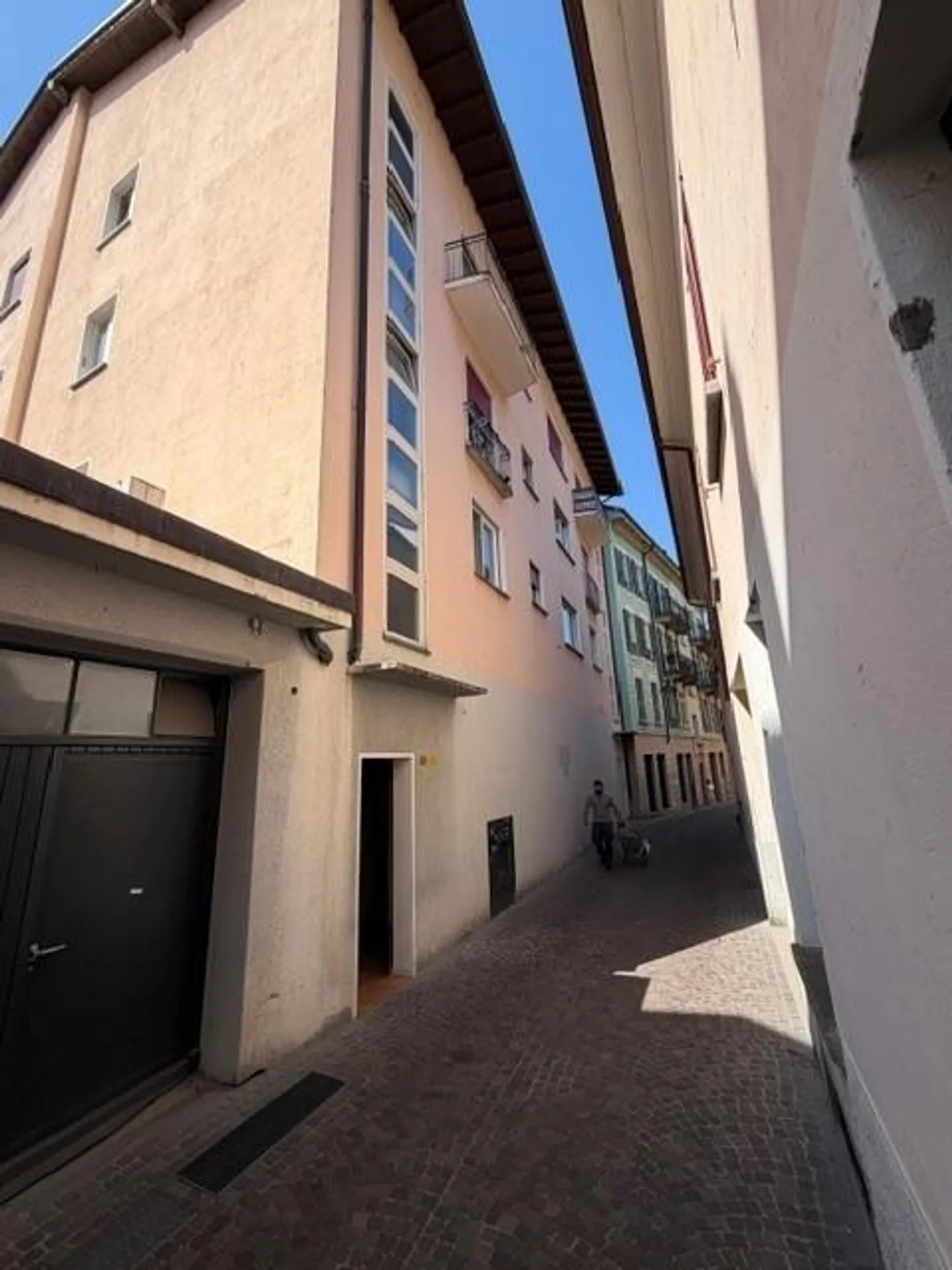 Faszinierendes Studio mit Balkon in Locarno - Foto 11 von 11