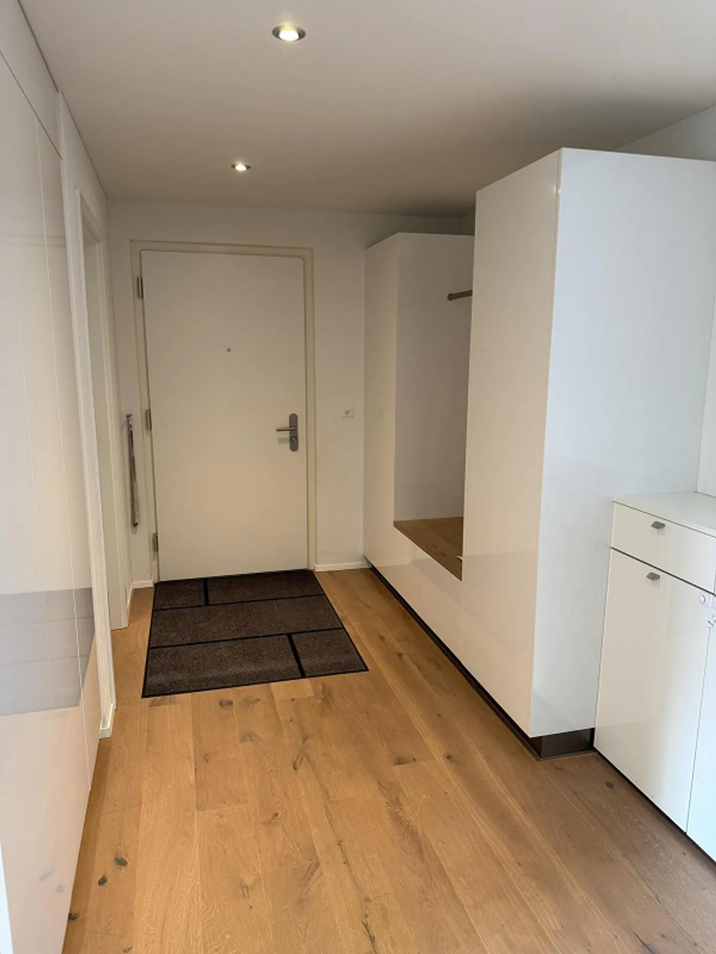 Moderno attico di 5,5 stanze in standard Minergie - Foto 6 di 13