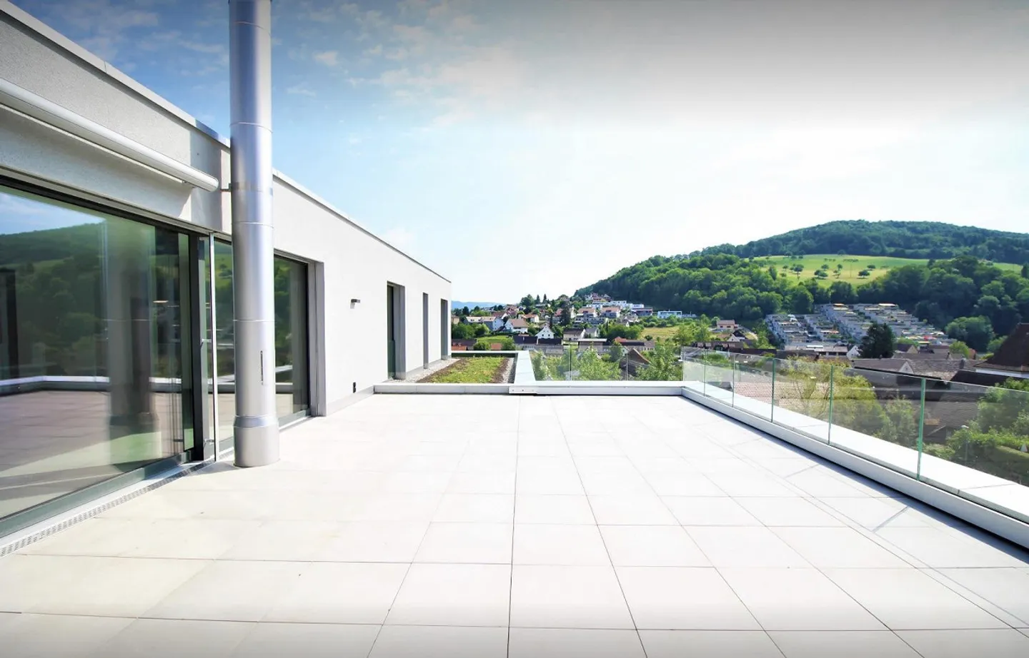 Grosszügige & Exklusive 4-Zimmer Attikawohnung - Foto 1 von 7