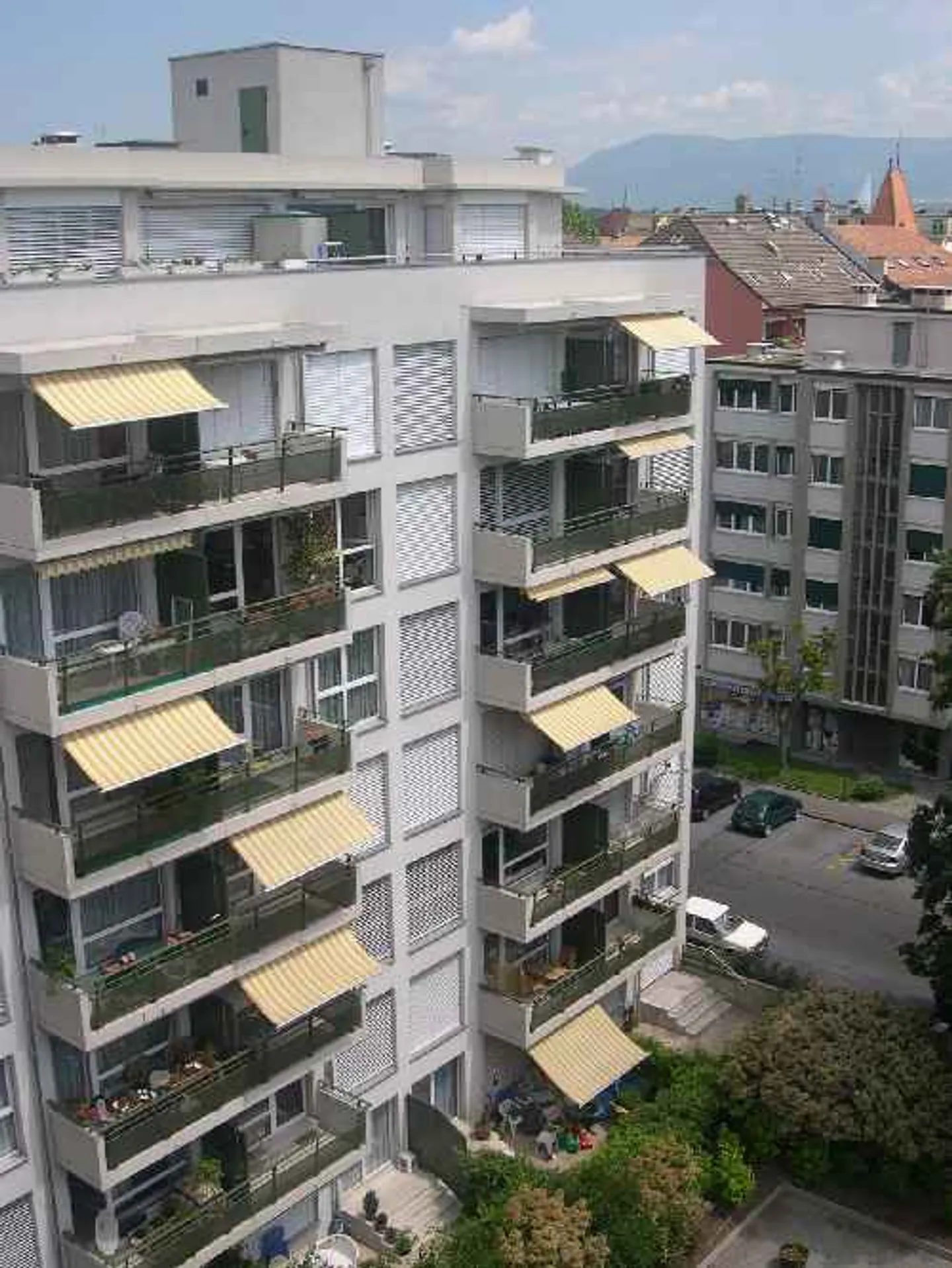 Appartement spacieux de 5 pièces - Photo 6 sur 6