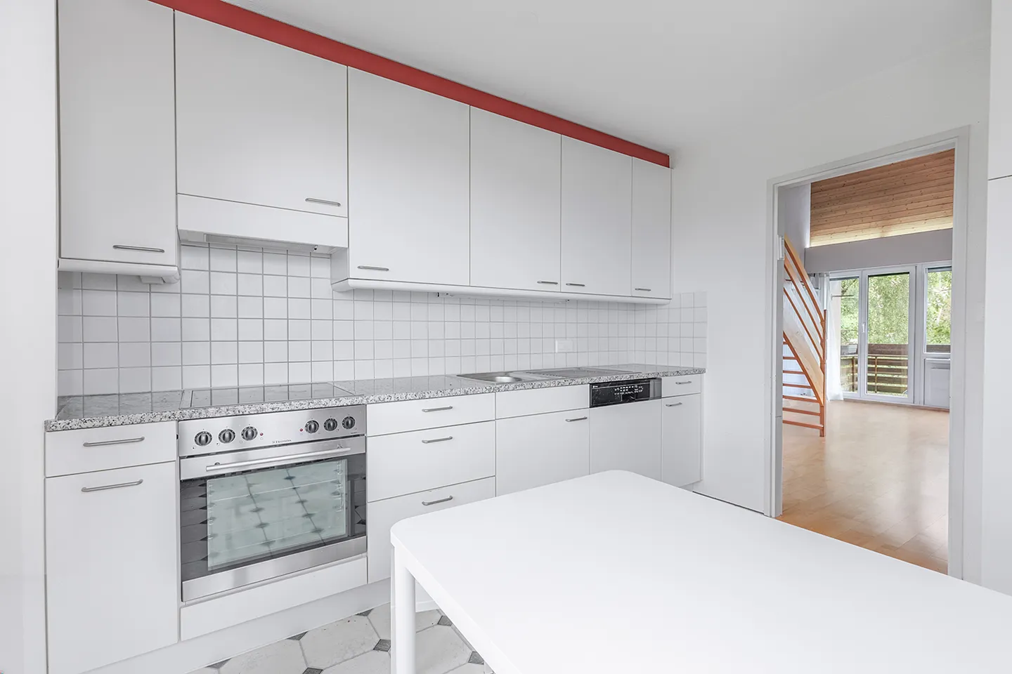 Charmantes Duplex mit Galerie - Foto 2 von 6