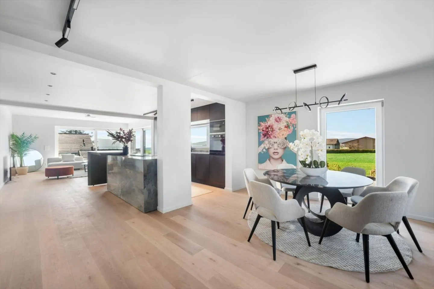 Individual Villa 5.5 Rooms in Chéserex - Photo 4 of 8