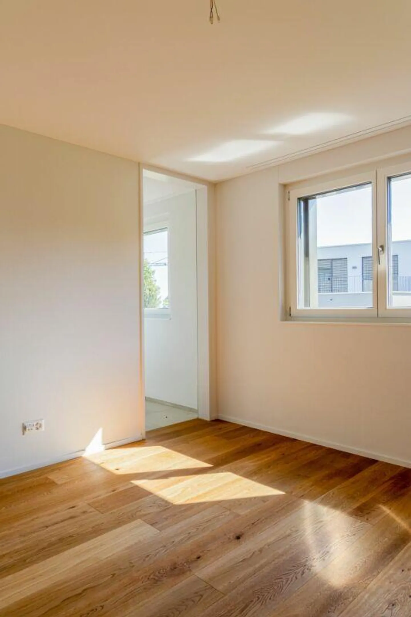 Esperienza abitativa moderna con vista a Rorschacherberg - Foto 8 di 12