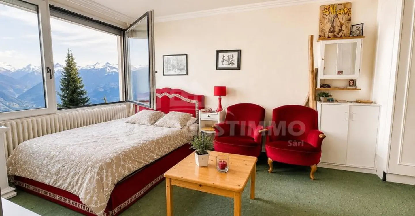 Stunning Duplex with Alpine Views - Photo 3 of 9
