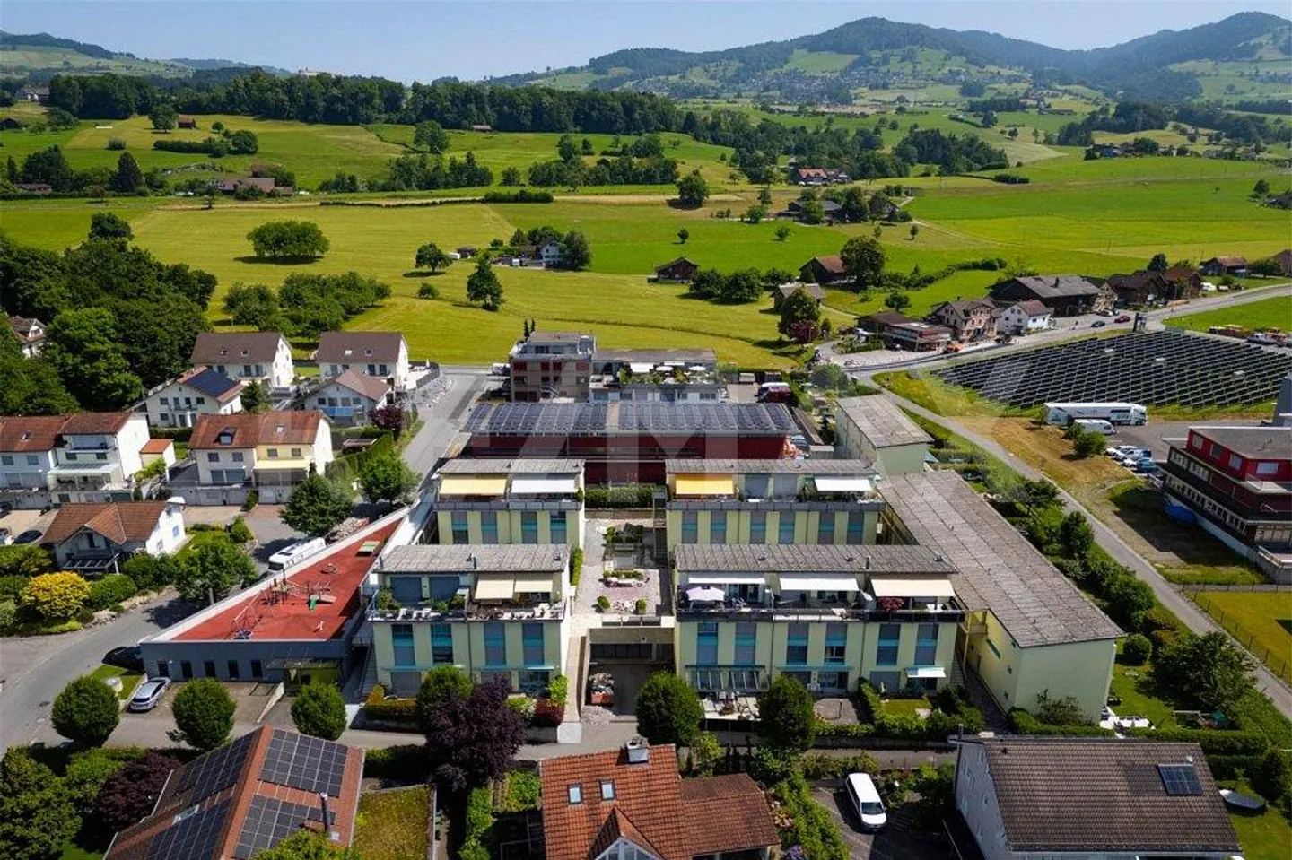 Familien-Maisonette mit großem Garten - Foto 13 von 13