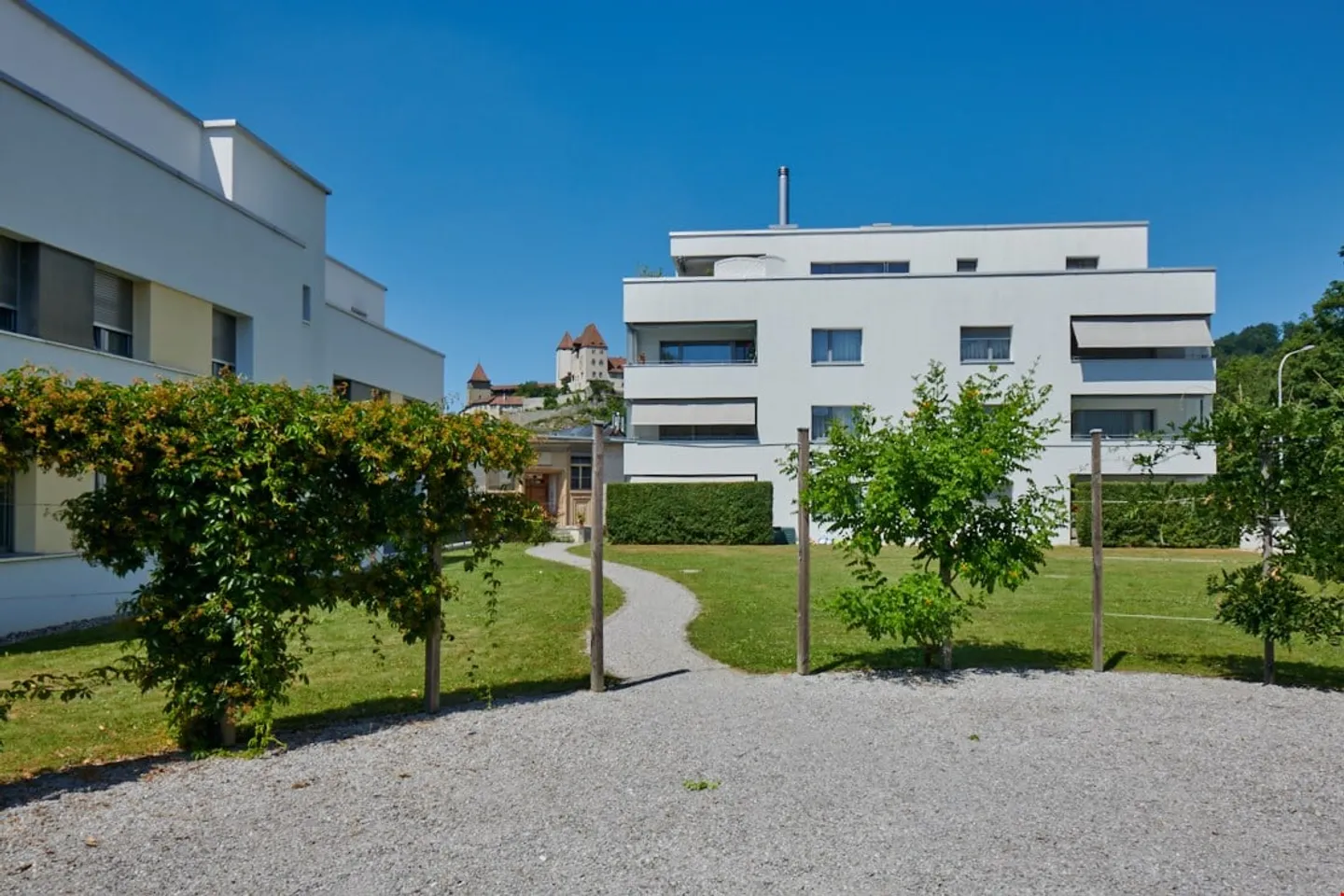 Appartement spacieux de 4,5 pièces - Photo 1 sur 10