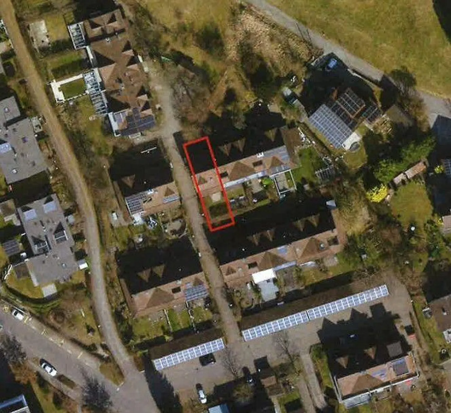 Maison de ville de 5,5 pièces dans un quartier résidentiel calme - Photo 1 sur 13