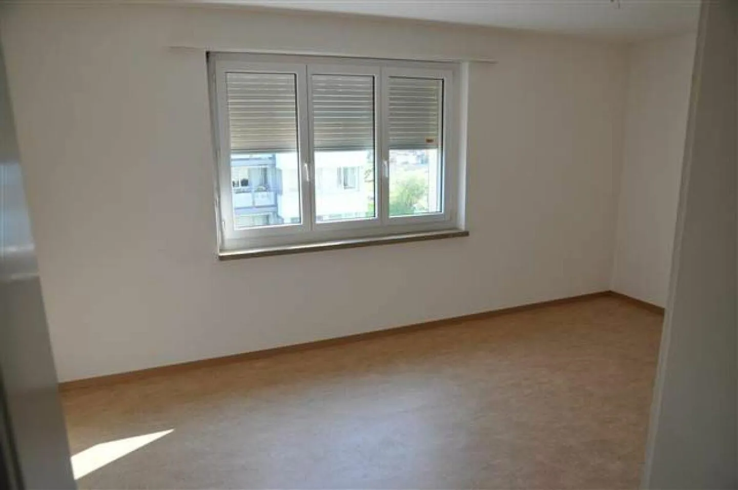 Appartement lumineux de 3,5 pièces - Photo 6 sur 8