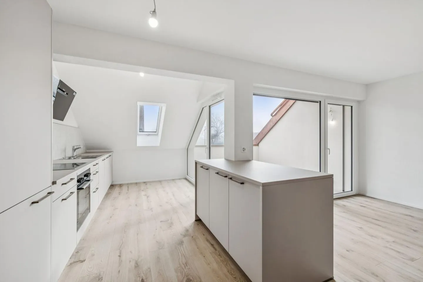 4,5-Zimmer-Wohnung - Foto 1 von 8