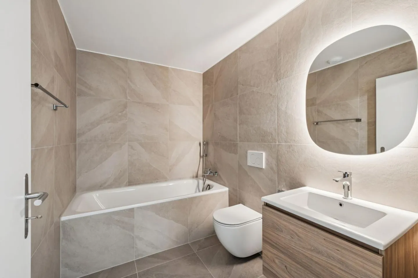 4,5-Zimmer-Wohnung - Foto 7 von 8