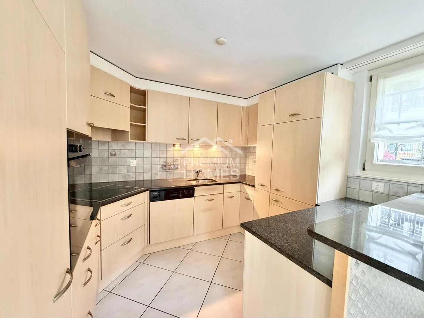 Vivre sur deux niveaux - appartement duplex élégant avec caractère - Photo 3 sur 8