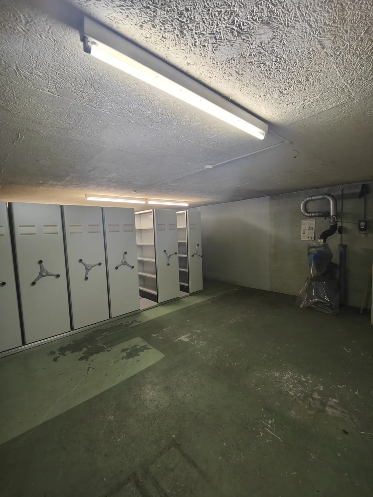 47.52m2 Salle de stockage Zurich - Zweierstrasse 25 - Photo 3 sur 13