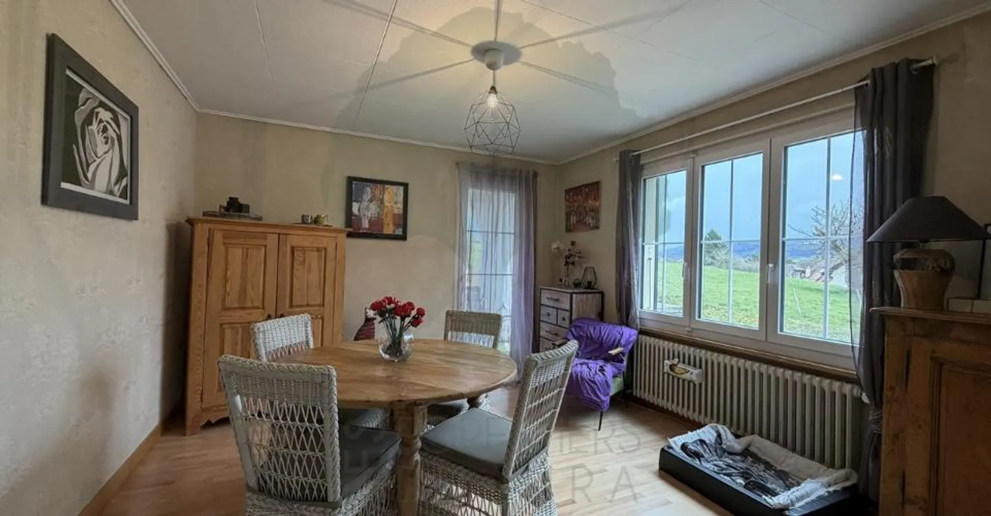 Bella casa familiare di 146 m² su un lotto di 818m2 ad Alle - Foto 8 di 12