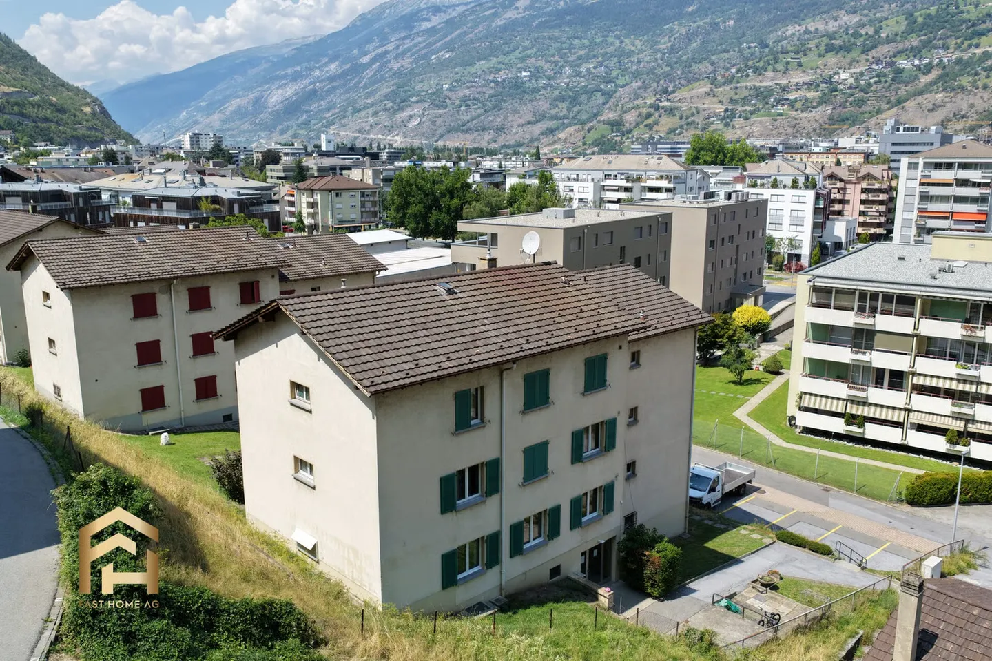 Attraktive Investitionsmöglichkeit: Renovierte 4.5ZWG mit kleinem Balk - Foto 12 di 13