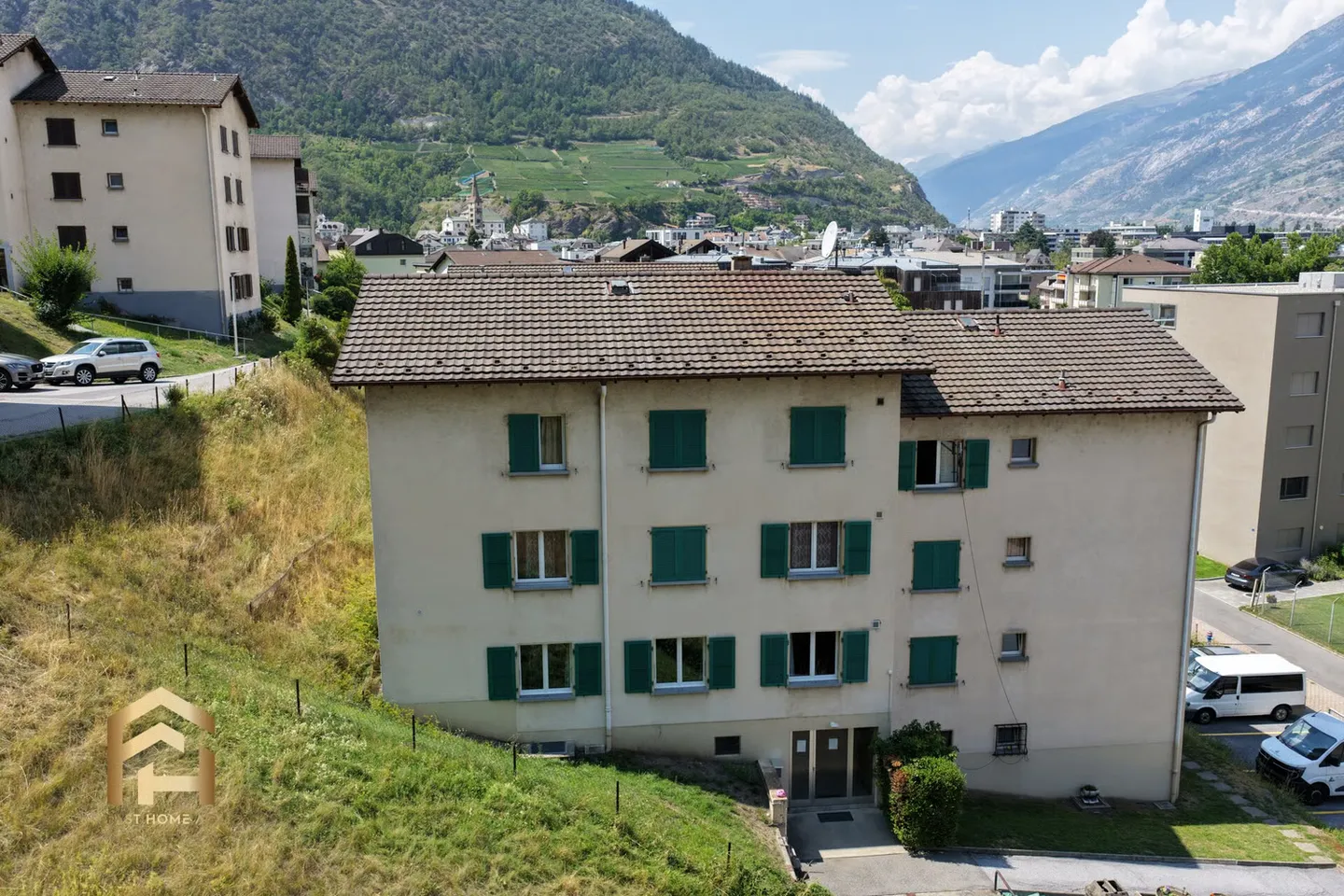 Attraktive Investitionsmöglichkeit: Renovierte 4.5ZWG mit kleinem Balk - Foto 13 di 13