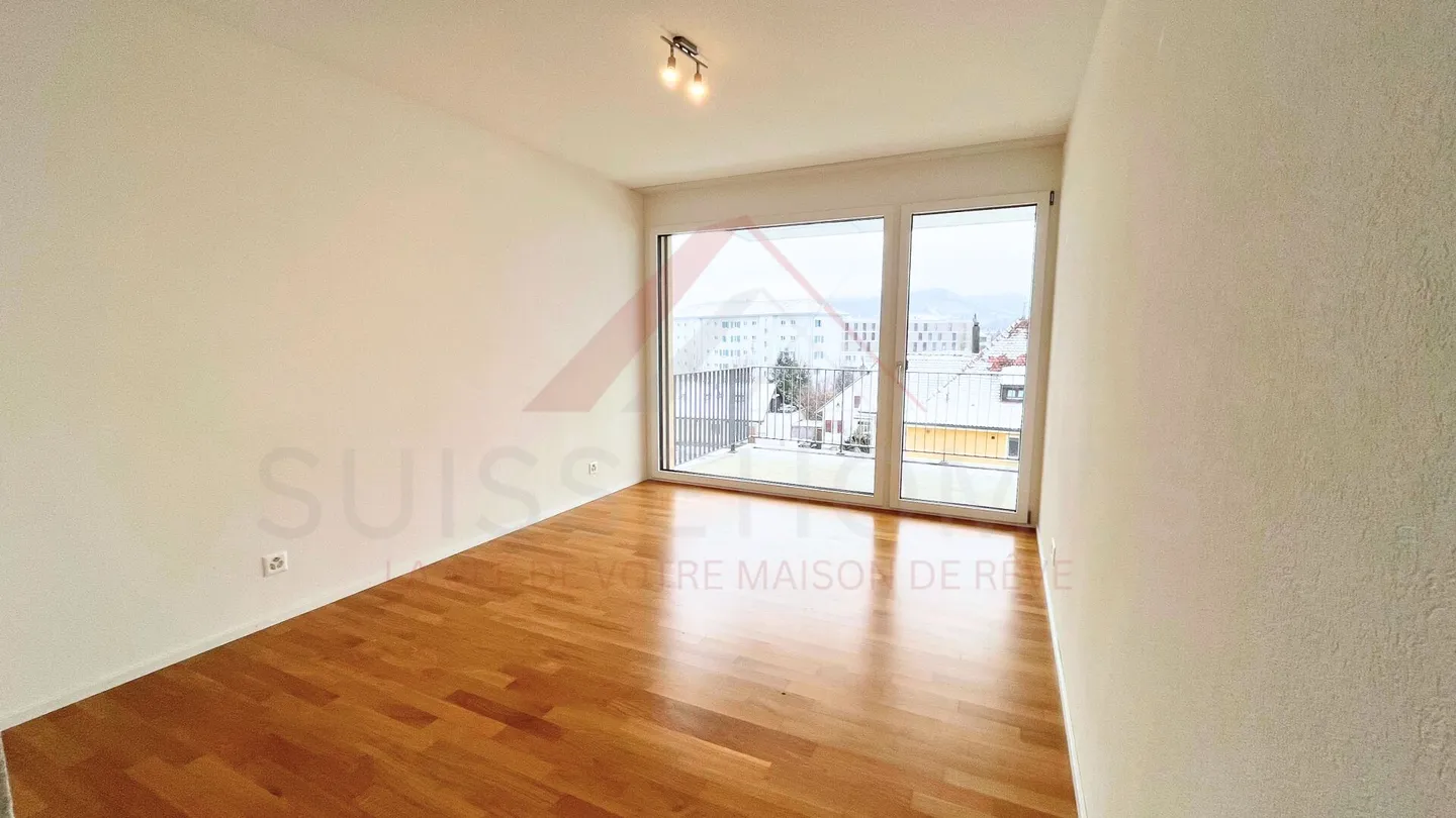 Hyper-center of Delémont - Recent and bright 4.5 rooms of 120 m² with a view - Photo 10 of 19
