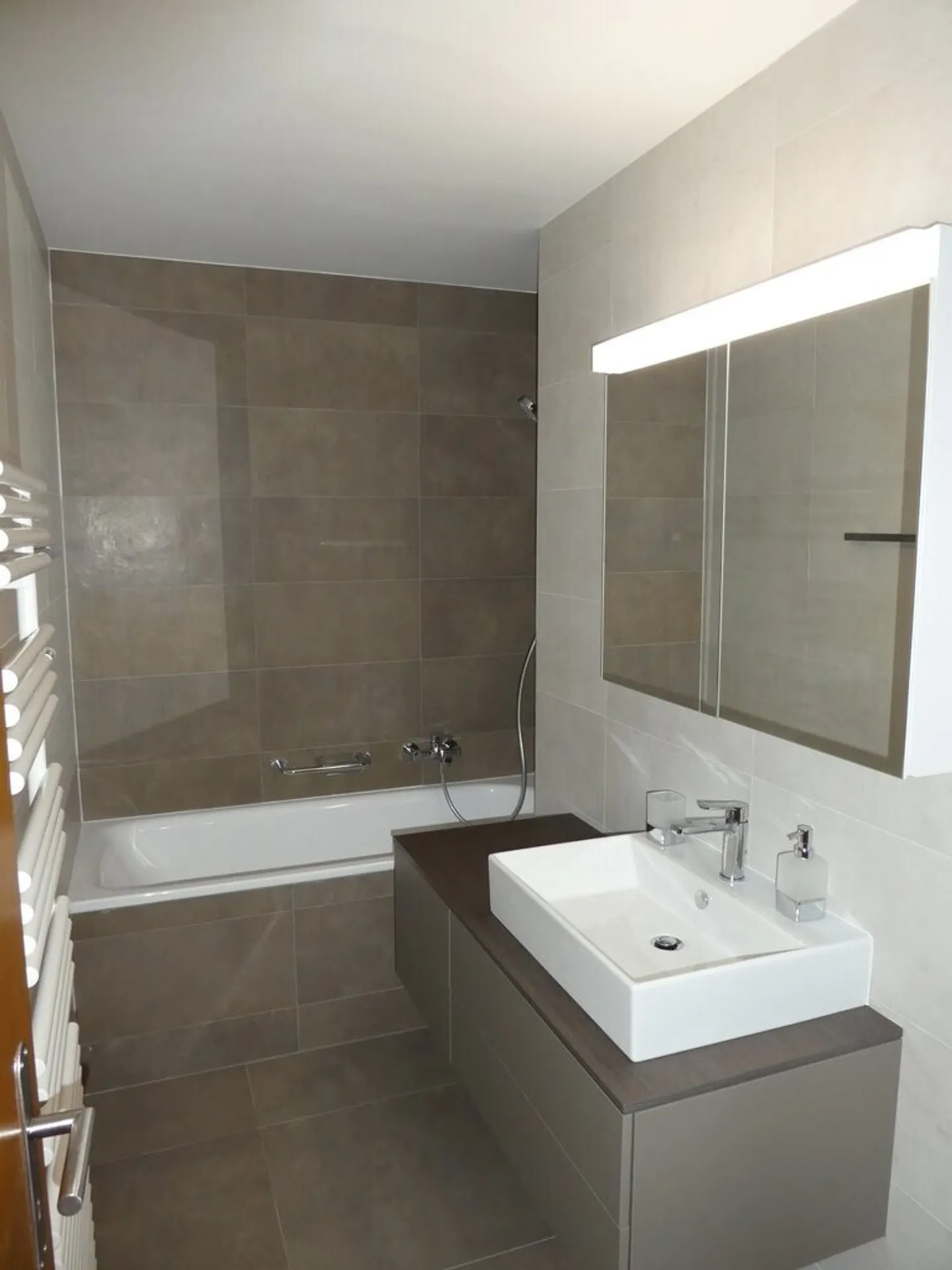 Superbo appartamento di 4.5 stanze nel centro del villaggio! - Foto 6 di 7