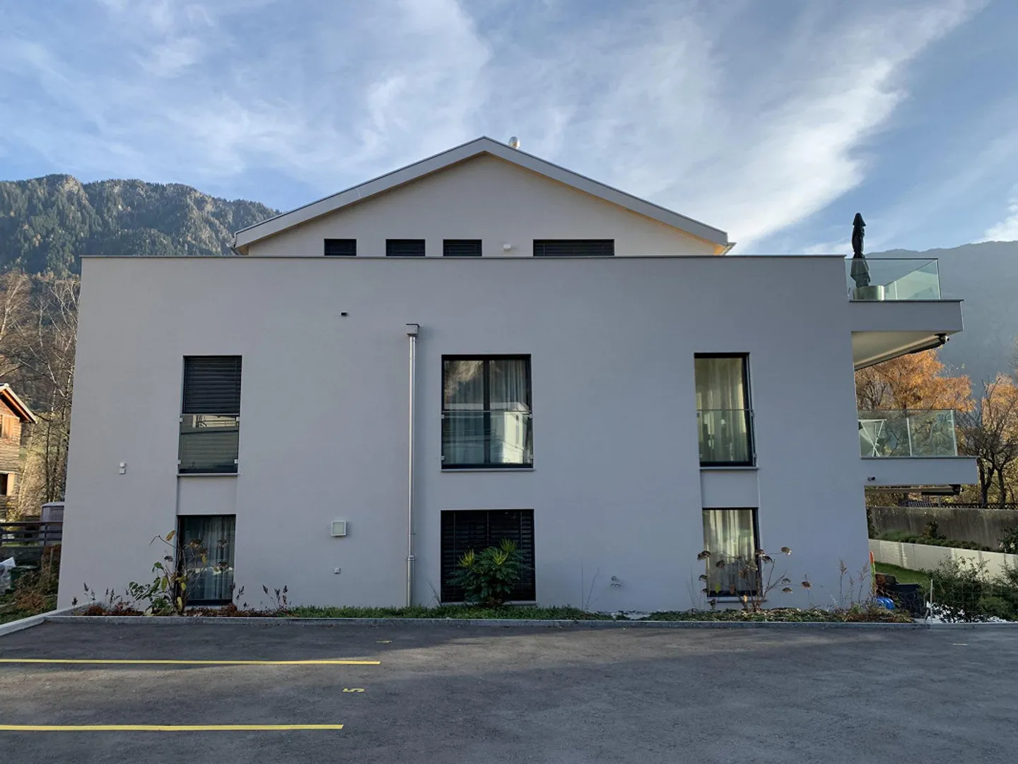 Aussenparkplatz zu vermieten - Foto 1 von 1