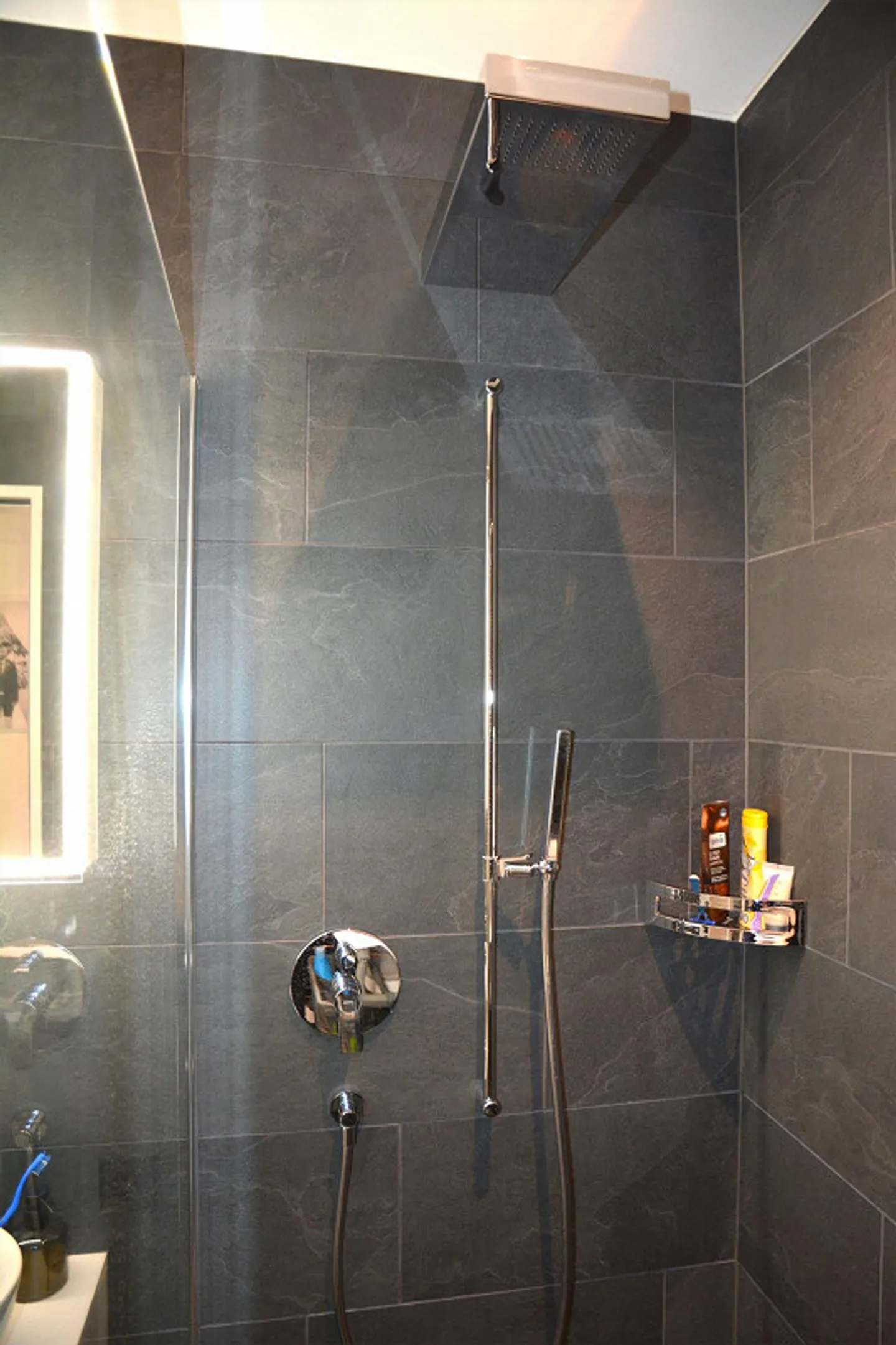 Top moderne Eigentumswohnung mit Seeanstoss - Foto 15 von 22