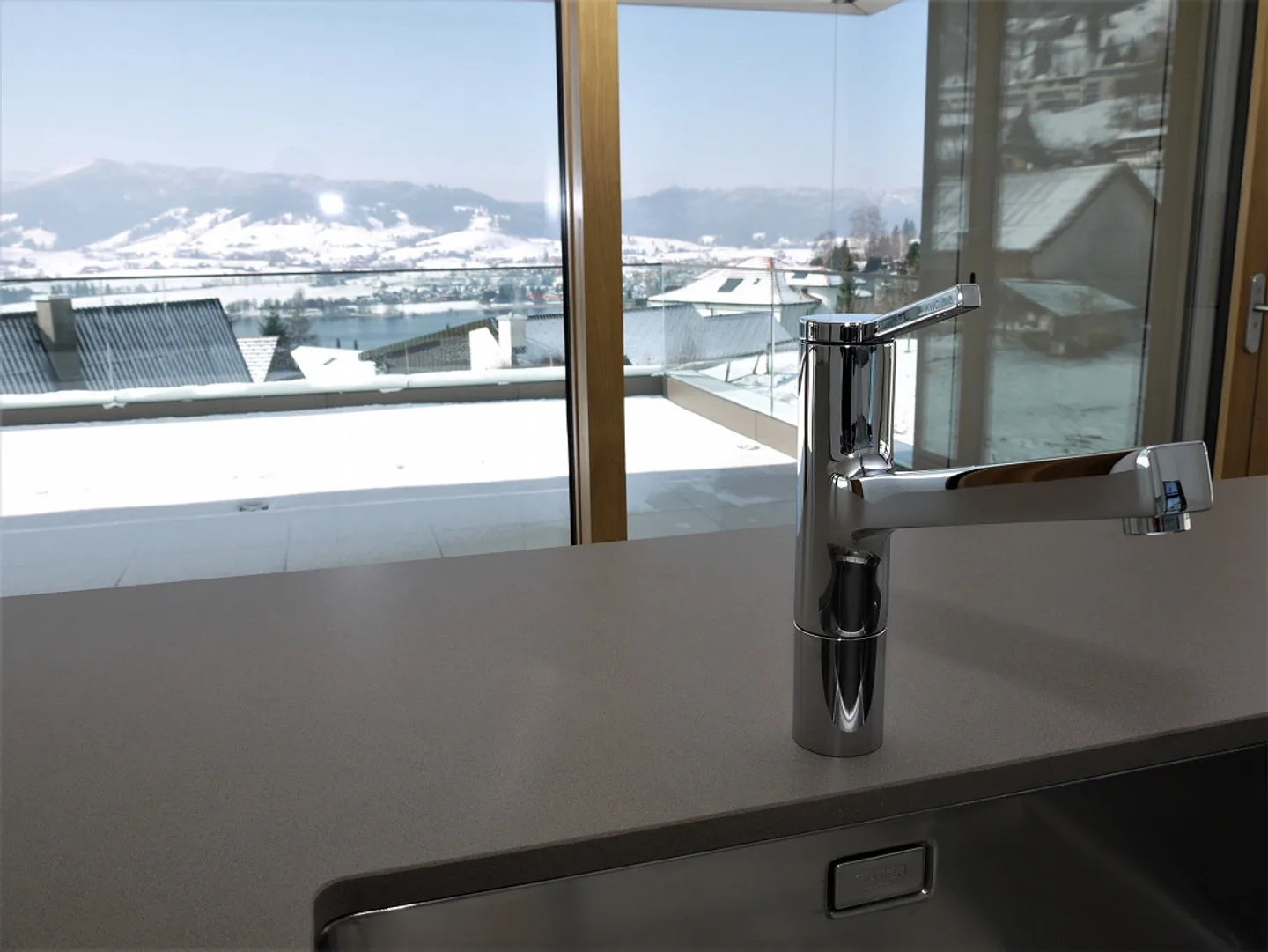 Appartamento attico 2½ locali in posizione privilegiata - Foto 3 di 10