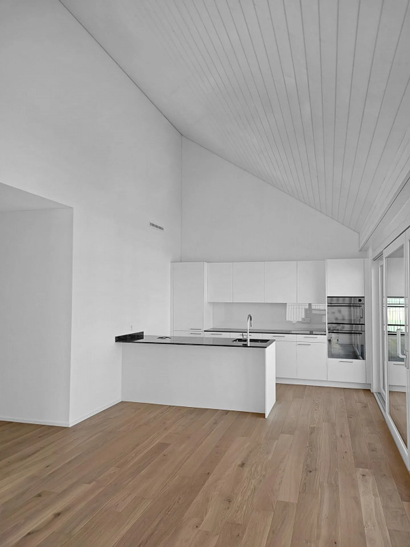 Beautiful Living in Gutenswil - Photo 2 of 7