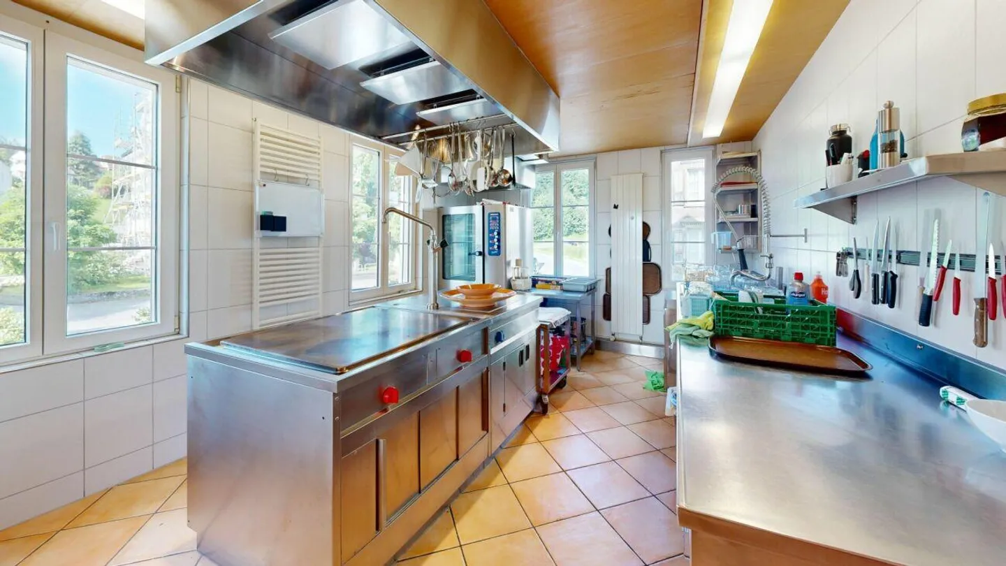 Vielseitige Mischimmobilie - Foto 10 von 14