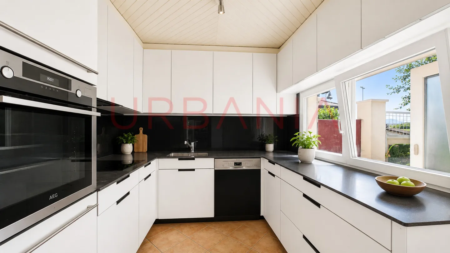Opportunité de rénovation à Aïre - Photo 4 sur 12
