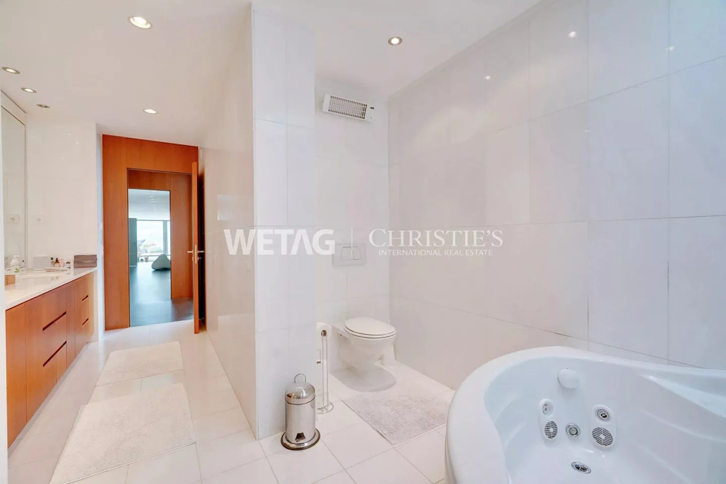 Appartement penthouse lumineux et exclusif avec grande terrasse et vue panoramique à vendre à Locarno - Photo 9 sur 13