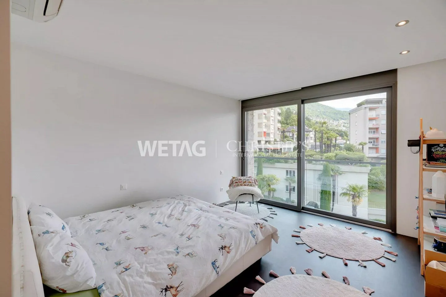 Appartement penthouse lumineux et exclusif avec grande terrasse et vue panoramique à vendre à Locarno - Photo 10 sur 13