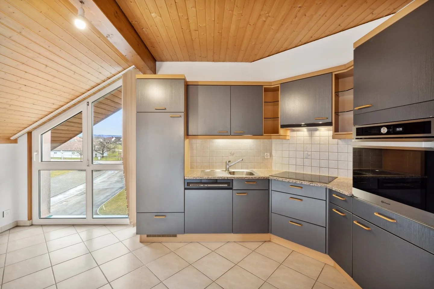 Charmante Attique Wohnung - Foto 7 von 10