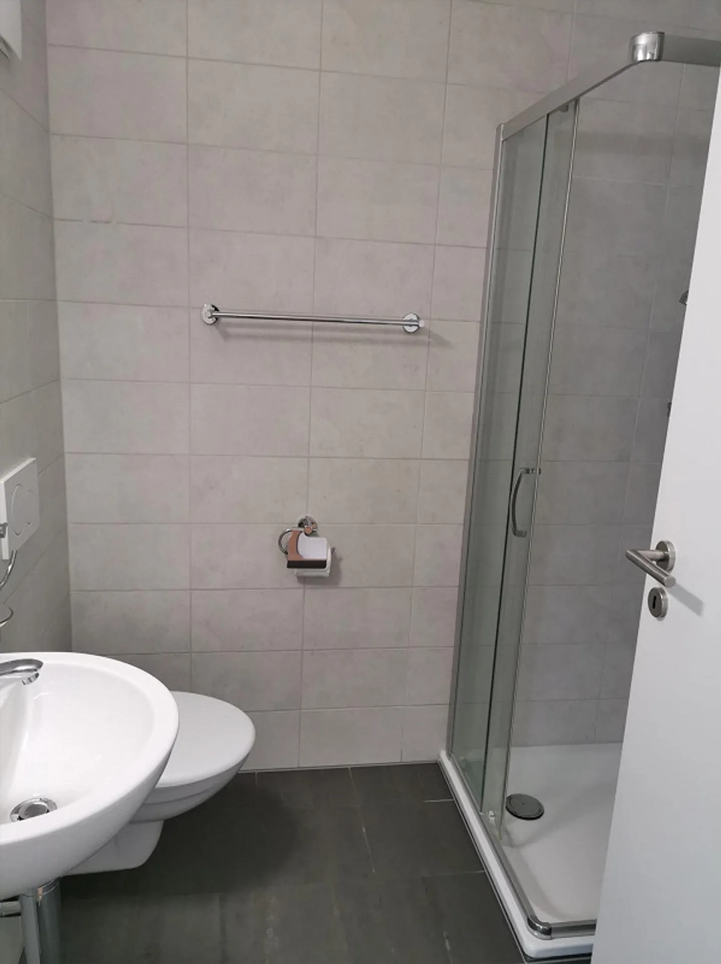 Appartamento spazioso e moderno - Foto 7 di 11